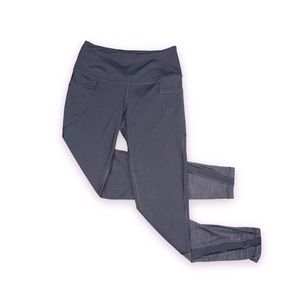 VICTORIA SECRET SPORT Knockout Gray High Waisted Mesh Leggings | Pockets